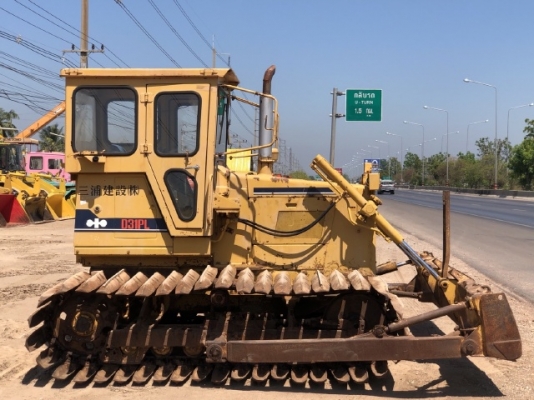 ขายรถดันดิน KOMATSU D31PL-18 (D3 รุ่น6) นำเข้าเองจากญี่ปุ่น สภาพสวยพร้อมใช้ มีVDOการทำงานครับ