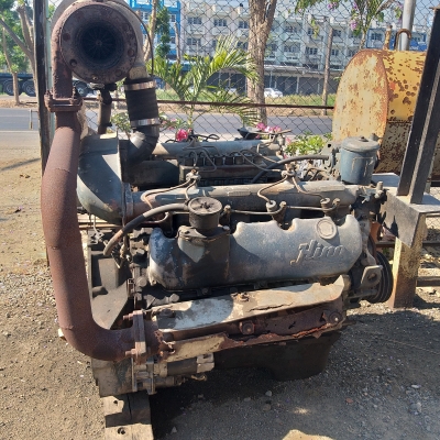 ขายเครื่อง HINO EF 300 ขายตามสภาพ  ไดชาร์ท ไดสตาท์ครบ สนใจโทรสอบถาม 098-5922944 ขาย 30,000