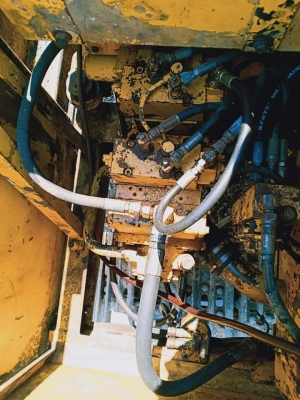 ขายจ้า..KOMATSU PC120-5 เก่าใน สภาพดี เครื่องปั๊มเดิม ช่วงล่างดี พร้อมใช้ โทร 089-3818694 จ๊อย ขายจ้า..KOMATSU PC120-5 เก่าใน สภาพดี เครื่องปั๊มเดิม ช่วงล่างดี พร้อมใช้ โทร 089-3818694 จ๊อย