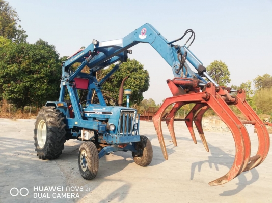 ขายรถคีบอ้อย Ford T1 พร้อมใช้งาน