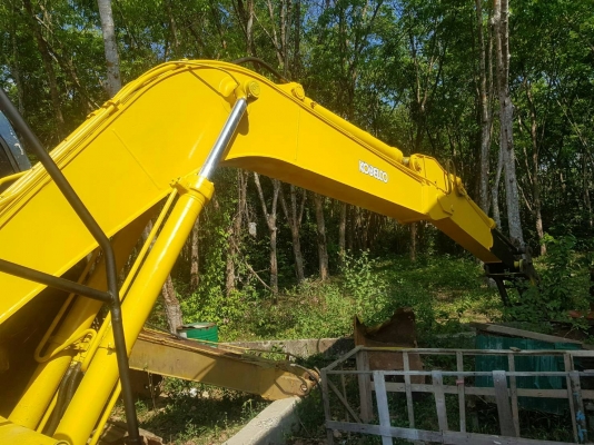 ขายรถแบคโฮ KOBELCO SK120-/// ราคา 550000