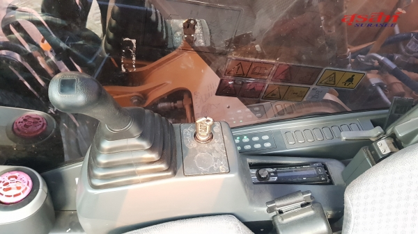 ขาย CAT320D2 จำนวน 2 คัน ใช้งานเพียง 4-5 พันชั่วโมง สภาพนางฟ้า