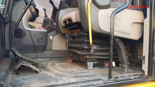 ขาย CAT320D2 จำนวน 2 คัน ใช้งานเพียง 4-5 พันชั่วโมง สภาพนางฟ้า