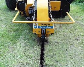 เครื่องวางท่อPEติดท้ายรถไถ