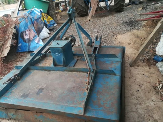 ขายเครื่องตัดหญ้าติดรถไถใหญ่สภาพสวย