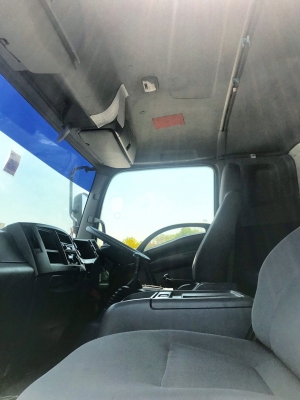 ขายรถบรรทุก10ล้อหัวลาก ISUZU DECA 360 ปี56ใช้ก๊าสNGVรถวิ่งสี่แสนกว่าโลเล่มพร้อมโอน