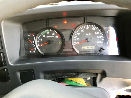 ขายรถบรรทุก10ล้อหัวลาก ISUZU DECA 360 ปี56ใช้ก๊าสNGVรถวิ่งสี่แสนกว่าโลเล่มพร้อมโอน