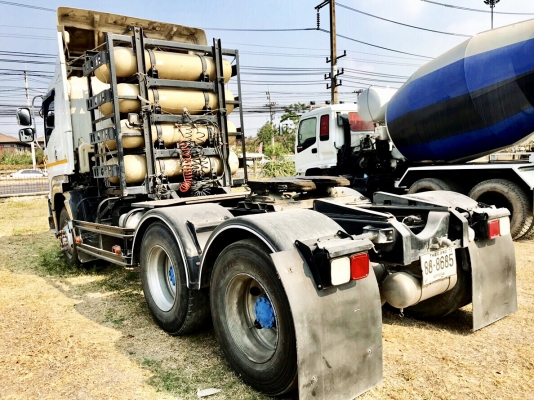 ขายรถบรรทุกหัวลาก ISUZU DECA360แรงม้าปี56 ใช้NGV เล่มพร้อมโอน