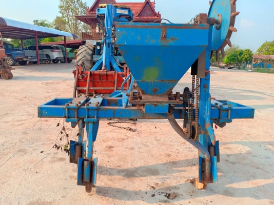 ลิ๊ปเปอร์รถไถใหญ่