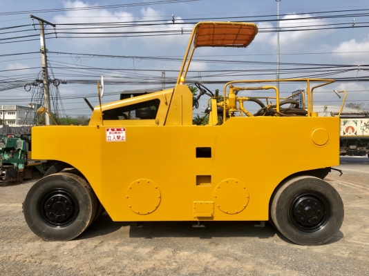 ขายรถบด 9 ล้อ MITSUBISHI MR20เครื่องยนต์ มิตซูบิชิ พร้อมใช้งาน นำเข้าเองจากประเทศญี่ปุ่น ติดต่อ 063-9316985 ID LINE : 0639316985 ครับ