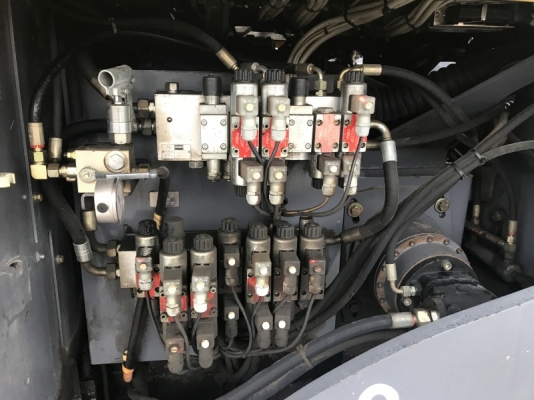 VOGELE SUPER 1800-2 สภาพสวย รถนำเข้าราคาไม่แพงครับ VOGELE SUPER 1800-2 สภาพสวย รถนำเข้าราคาไม่แพงครับ