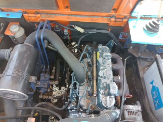 ขาย รถตัก ครึ่งคิว KUBOTA RA400 นำเข้าจากญี่ปุ่น โทร.090-986-2521 อ๊อบ