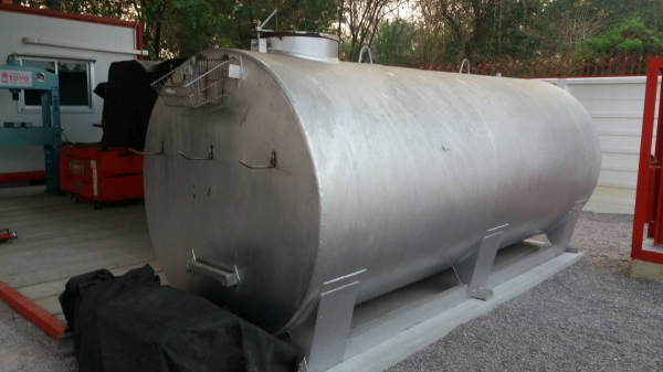 ขายแท็งค์น้ำเหล็ก ไม่รั่ว ไม่ผุ สภาพดีพร้อมใช้งาน