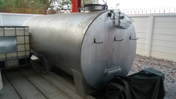 ขายแท็งค์น้ำเหล็ก ไม่รั่ว ไม่ผุ สภาพดีพร้อมใช้งาน