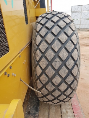 ขายคู่รถเกรด+รถบด ขายคู่รถเกรด+รถบด