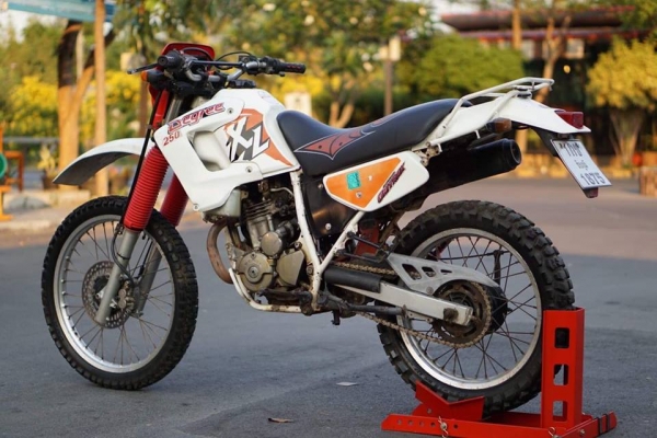 ร้าน วุฒิ นนบุรี ขาย HONDA Degree 250cc รถสภาพดีพร้อมใช้ทะเบียนแท้โอนขนส่ง