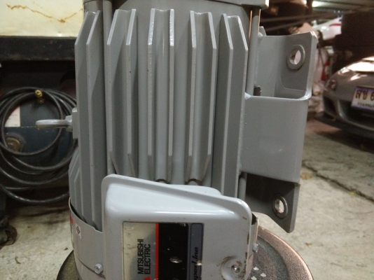 มอเตอร์มิตซู 3แรง ไฟสามสาย380v. สภาพใหม่มาก