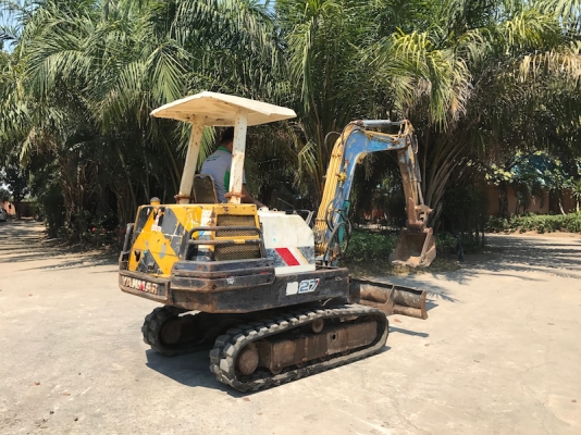 ขายแบคโฮ YANMAR B27(เท่าPC30) เดิมจากญี่ปุ่น100\% ทำงานสมบูรณ์ทุกระบบ รับรองไม่ผิดหวัง 185,000 เท่าน