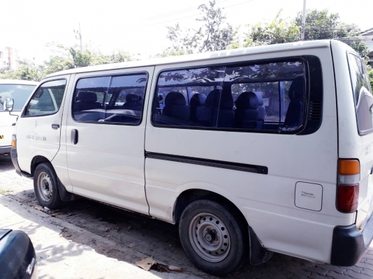 TOYOTA รถตู้ มือเดียว เดิม ปี 2003
