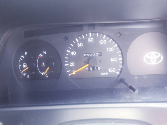TOYOTA รถตู้ มือเดียว เดิม ปี 2003