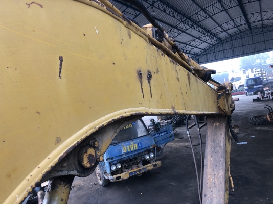 ขายแมคโค ล้อยาง2เพลา KOMATSU PW60-1