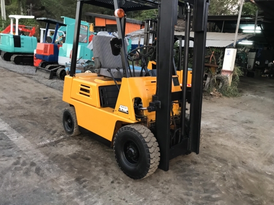 komatsu fg14-12 สภาพดีเก่าญี่ปุ่น ยกได้ 1.5 ตันเสาสูง 3 เมตร