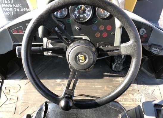 ขายรถตักล้อยาง CAT 910H ปี 2013 นำเข้าเองจากญี่ปุ่น สภาพสวยพร้อมใช้ มีVDOการทำงานครับ ขายรถตักล้อยาง CAT 910H ปี 2013 นำเข้าเองจากญี่ปุ่น สภาพสวยพร้อมใช้ มีVDOการทำงานครับ