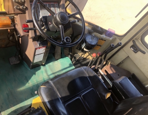 ขายรถตักล้อยาง KOMATSU WA300-1 นำเข้าเองจากญี่ปุ่น สภาพสวยพร้อมใช้ มีVDOการทำงานครับ