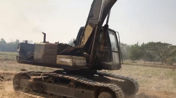 แม็กโครKOBBLCO SK200 มาร์ค3 ปี51แน่นๆเครื่องดี.ไฮโดริกแรงดี. มาลองดูครับ