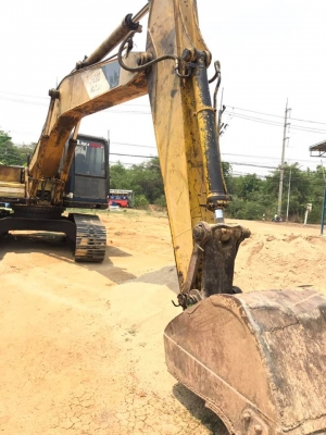 แม็กโครKOBBLCO SK200 มาร์ค3 ปี51แน่นๆเครื่องดี.ไฮโดริกแรงดี. มาลองดูครับ