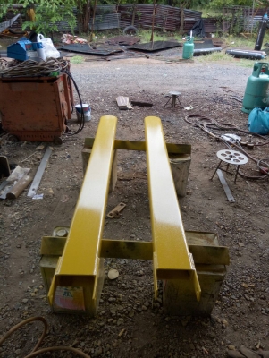 ขายปลอกงารถยก ยาว 2เมตร สำหรับรถยกขนาด 2ตัน