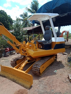 PC20-5 รถสวยพร้อมใช้ทำสีเช็คพร้อมใช้เครื่องดีปั้มแรงไม่รั่วซึมพร้อมลุยคลองเร็วไวพร้อมลุยงานราคา175,000ต่อรอง