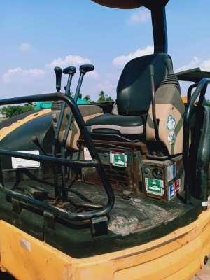 ขายจ้า..CATERPILLAR 305CCR เก่านอกแท้ ยังไม่เคยใช้งานในไทย ลองระบบกันได้ทุกวัน โทร 089-3818694 จ๊อย