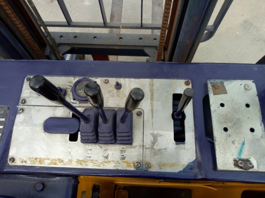 รถโฟล์คลิฟท์ รถโฟล์คลิฟท์