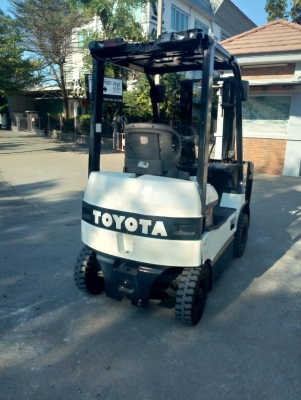 รถโฟล์คลิฟท์