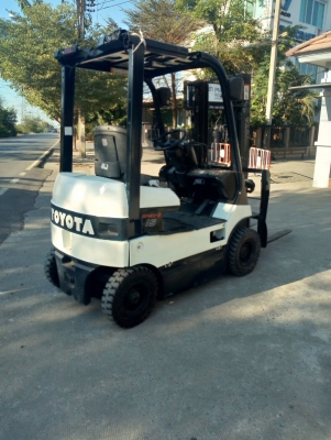 รถโฟล์คลิฟท์