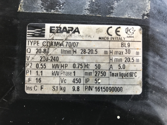 ขายปั้มน้ำหอยโข่งหัวปั้มสแตนเลส Ebara 3/4HP. 220V ไฟบ้าน สภาพสวยเดิมๆ วิ่งนิ่ม พร้อมใช้งาน ราคา 3,400 บาท (มีตำหนิขายึดน็อตบิ่นตัวละ 1ข้าง ไม่มีผลกับการใช้งานครับ)