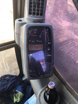 ขาย 850,000 HITACHI zx 200-1 เล่มทะเบียน เครื่องดี ปั้มแรง เอวแน่น ช่วงล่างสวย รถพร้อมใช้เอกสารโอน รถอยู่ ระยอง 064-191-1112 ขาย 850,000 HITACHI zx 200-1 เล่มทะเบียน เครื่องดี ปั้มแรง เอวแน่น ช่วงล่างสวย รถพร้อมใช้เอกสารโอน รถอยู่ ระยอง 064-191-1112