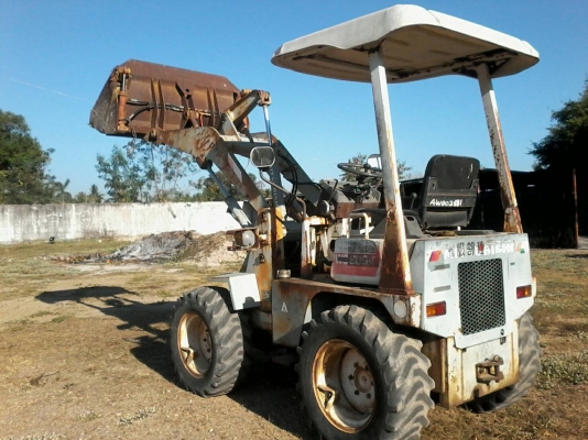 ขายรถตัก Mitsubishi