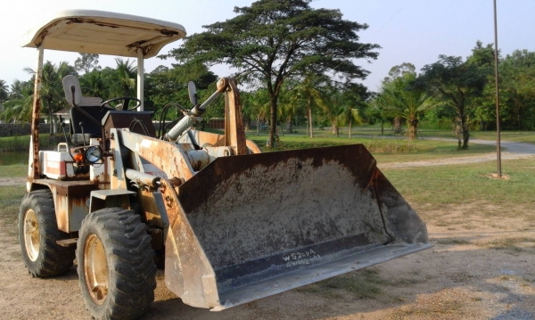 ขายรถตัก Mitsubishi