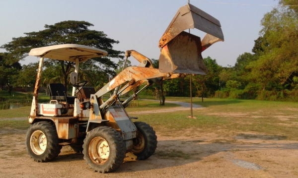 ขายรถตัก Mitsubishi