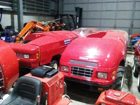 รถตัดหญ้านั่งขับ รถพ่นยา รถไถเดินตามเเละอื่นๆอีกเพียบ