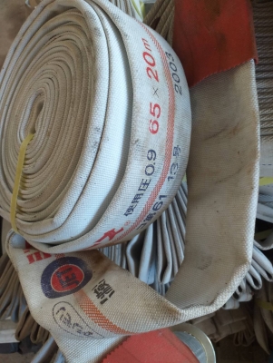 ขายสายยางดับเพลิง/สายสูบน้ำ สินค้านำเข้าญี่ปุ่น มีหลากหลายขนาด ราคาเริ่มต้นที่เส้นละ 1,000 - 1,700บาท