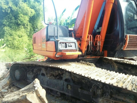 ขายรถแบคโฮ HITACHI ZX200-1 บูมยาว 16 เมตร เอกสารเล่ม ราคา 1480000