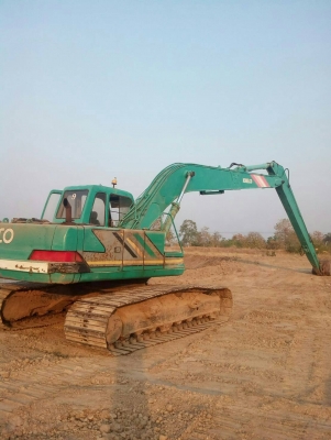 ขายรถแบคโฮ KOBELCO SK200-/// บูมยาว 18 เมตร เอกสารเล่ม ราคา 750000