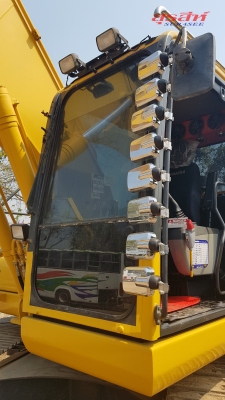 ขายรถแบคโฮ KOMATSU PC200-8M0 ซีเรียลสูง จอเหลือง กล้องหลัง กรองอากาศหลัง ใช้งานเพียง 4 พันชั่วโมง