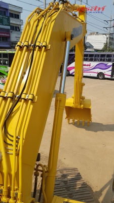 ขายรถแบคโฮ KOMATSU PC200-8M0 ซีเรียลสูง จอเหลือง กล้องหลัง กรองอากาศหลัง ใช้งานเพียง 4 พันชั่วโมง
