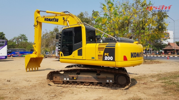 ขายรถแบคโฮ KOMATSU PC200-8M0 ซีเรียลสูง จอเหลือง กล้องหลัง กรองอากาศหลัง ใช้งานเพียง 4 พันชั่วโมง