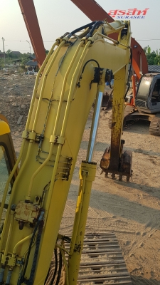 ขายรถแบคโฮ KOMATSU PC100L-6 เก่านอกผ่านการใช้งานในไทยน้อยมาก ส่วนใหญ่จอด