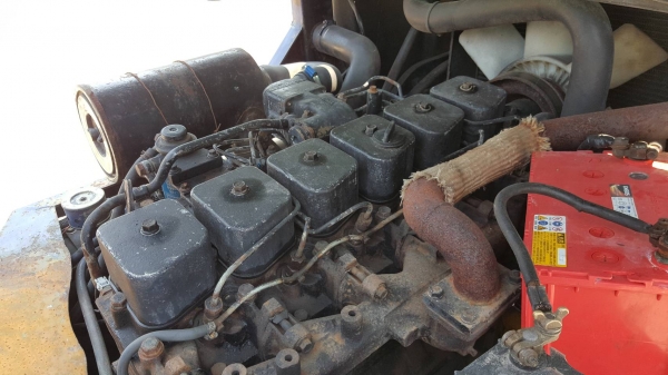 ขายรถยกโฟล์คลิฟท์KOMATSU FD35T-7 ขนาด 3.5 ตัน งาคว่ำ-หงาย ,กระบอกคู่, เชื้อเพลิงดีเซล เครื่องโคมัสสุ เครื่องยนต์6D102 เสาสูง 4 เมตร เกียร์ทอร์ค(ออโต้) ยางลมคู่หน้า-หลัง รถเดิมๆเก่านอก ขายรถยกโฟล์คลิฟท์KOMATSU FD35T-7 ขนาด 3.5 ตัน งาคว่ำ-หงาย ,กระบอกคู่, เชื้อเพลิงดีเซล เครื่องโคมัสสุ เครื่องยนต์6D102 เสาสูง 4 เมตร เกียร์ทอร์ค(ออโต้) ยางลมคู่หน้า-หลัง รถเดิมๆเก่านอก